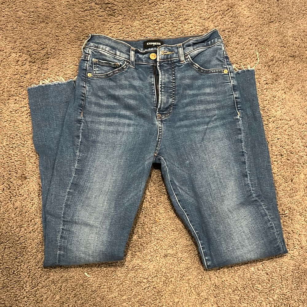 Lightly used express jeans !
